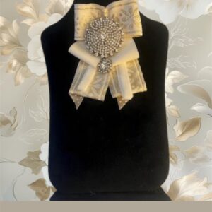 Ivory Gold Luxe – Vintage Indian Fabric Brooch