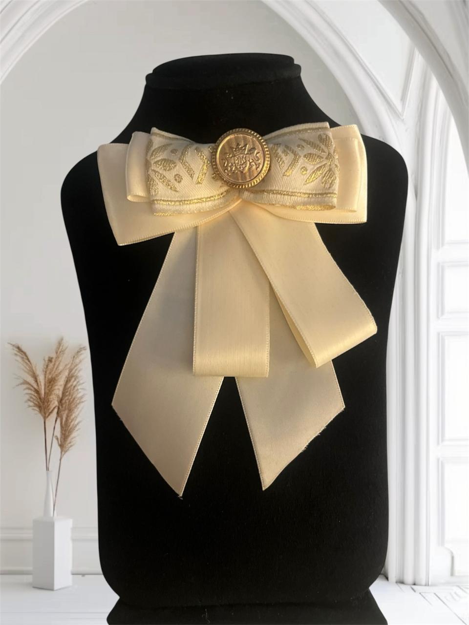 Luxury Ivory Brooch: Handmade Indian Fabric Bow Pin with Gold Texture and Classic Golden Centerpiece - Image 3